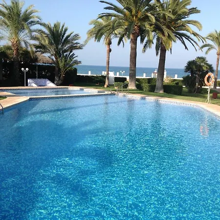 Urbanizacion Primera Linea De Playa Apartmán